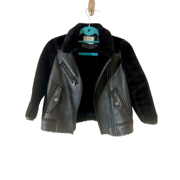 Zara Other - Zara kids faux leather sherling coat
Sz 7
